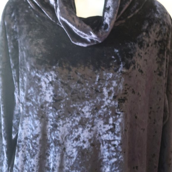 WOMENS TAPEMEASURE NEW YORK BLACK CRUSHED VELVET MOCK NECK TOP M * - Picture 5 of 14
